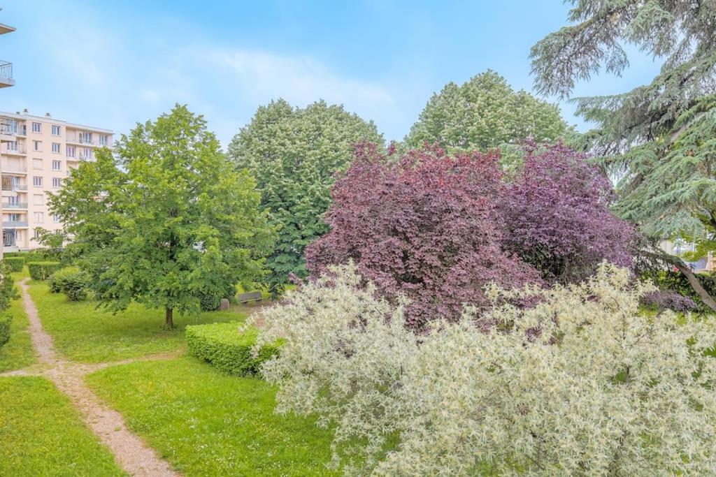 Le Pressense, Ideal Sejour Pro Ou Familiale Venissieux Exterior photo